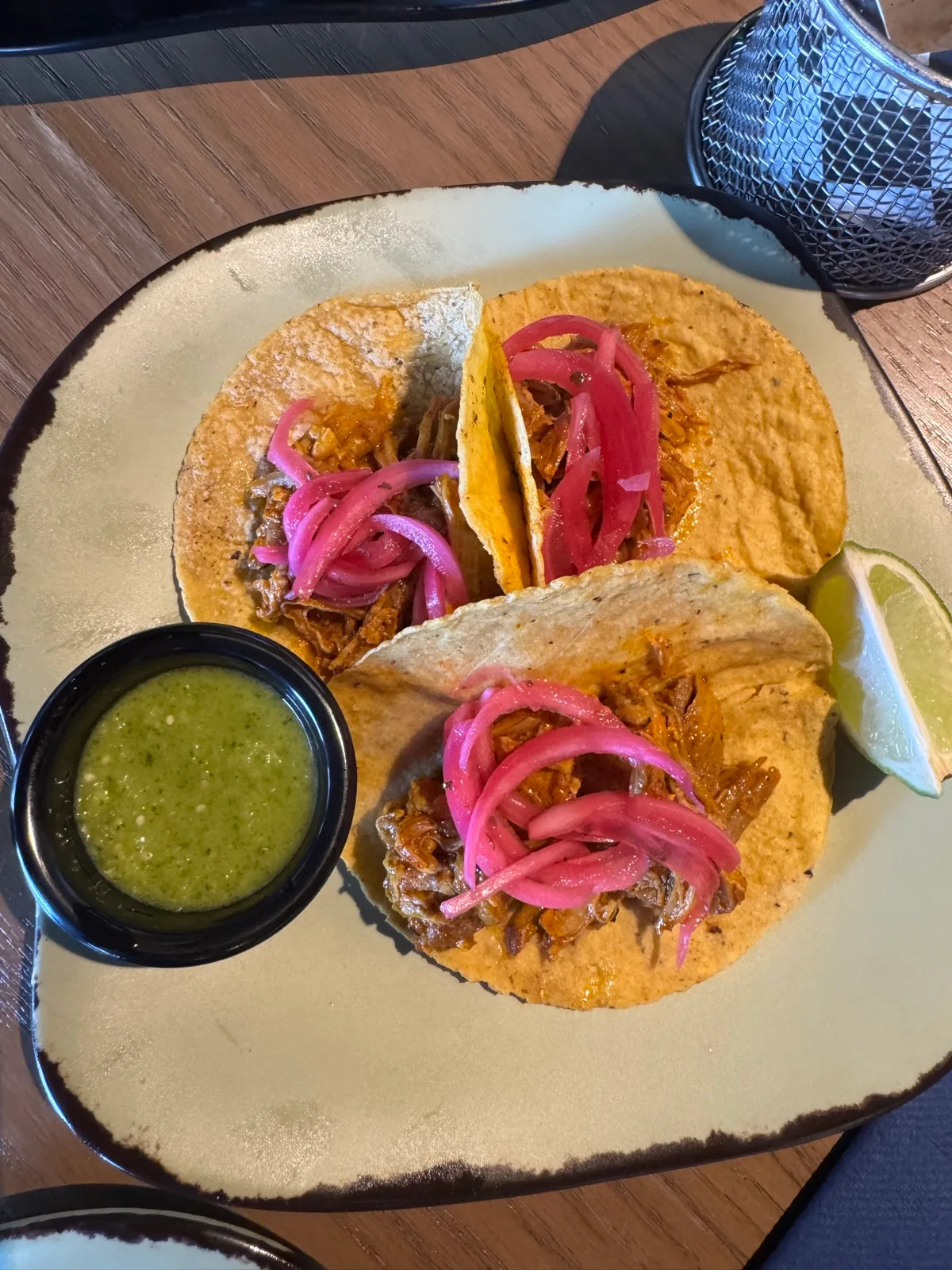 Plato emplatado en Chavela, Panamá Pacífico